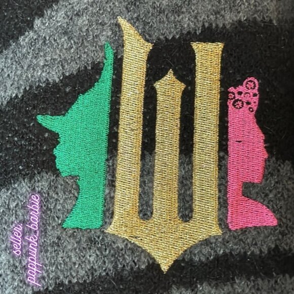 Wicked Glinda Ariana Grande Elphaba Embroidered Cardigan Sweater L NWT - Picture 6 of 11